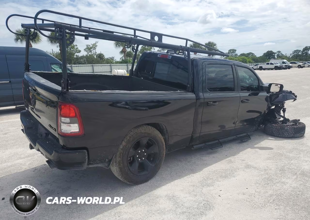 2019 Ram 1500 Big Horn VIN:1C6SRFMT1KN900991 - 3