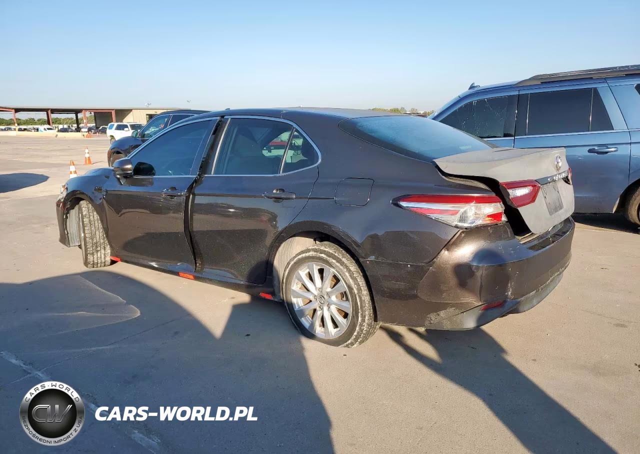 2018 Toyota Camry L VIN:4T1B11HK5JU034426 - 2