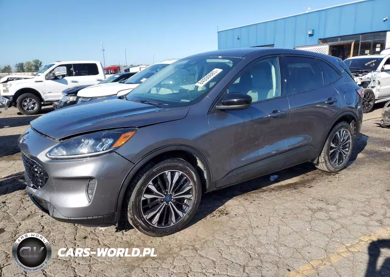 2021 Ford Escape Se