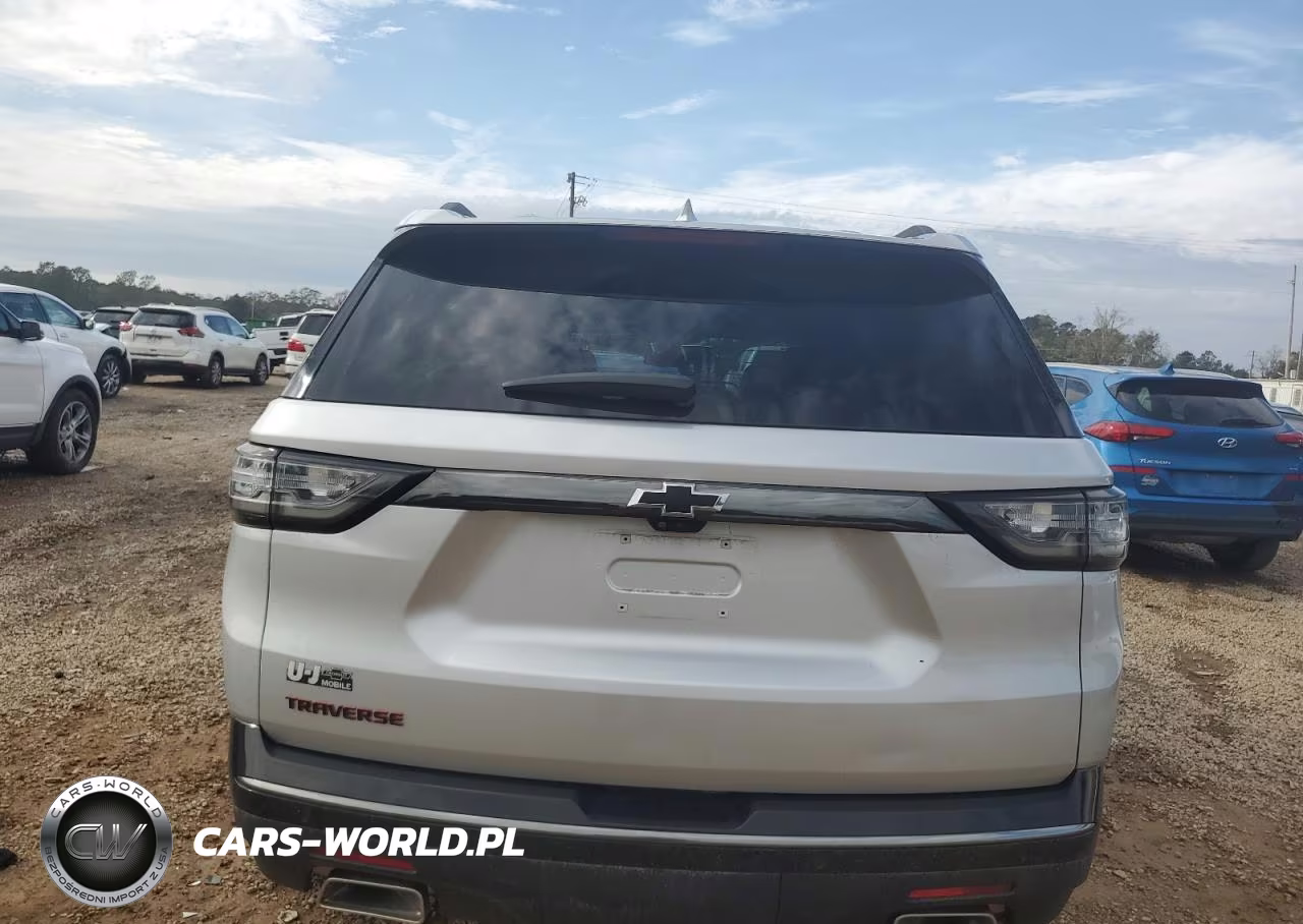2020 Chevrolet Traverse Premier VIN:1GNERKKW5LJ285342 - 6