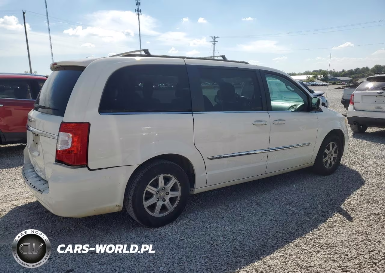2012 Chrysler Town & Country Touring VIN:2C4RC1BG7CR382178 - 3