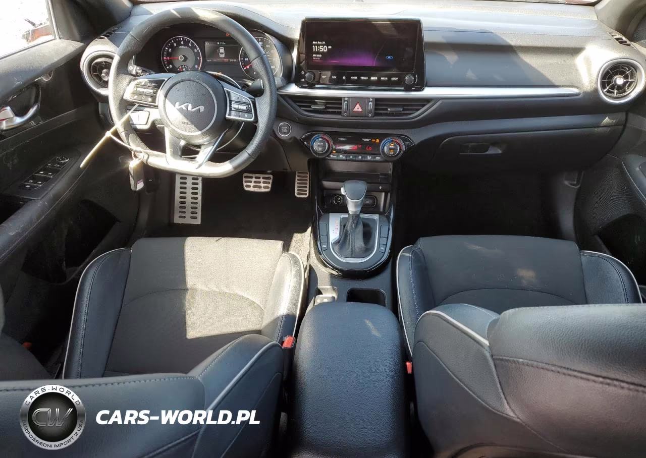 2023 Kia Forte Gt Line VIN:3KPF54AD0PE596006 - 8