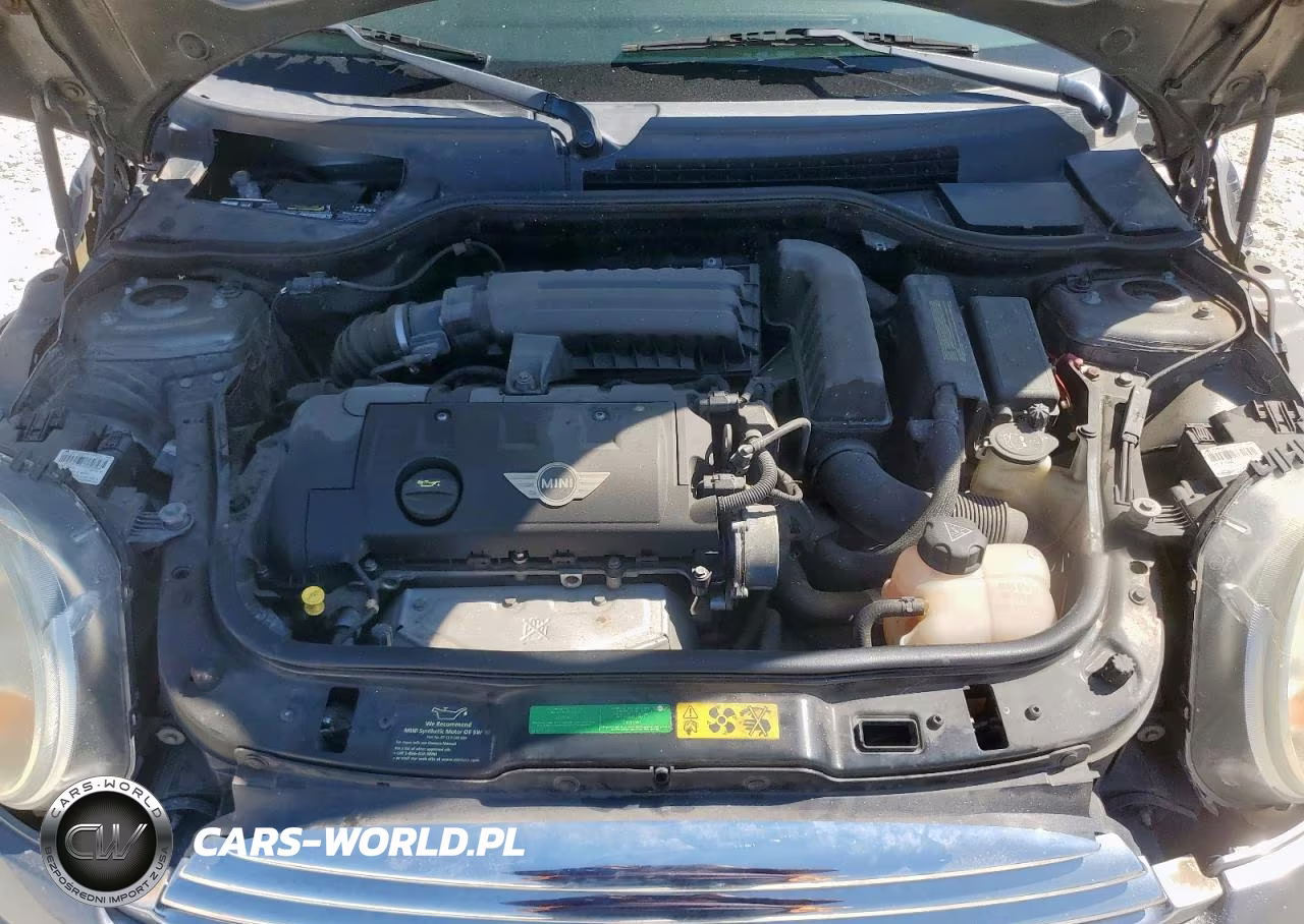 2010 Mini Cooper VIN:WMWMF3C53ATZ22963 - 11