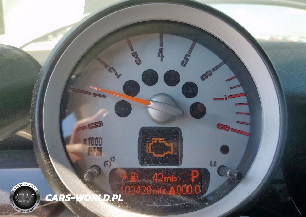 2010 Mini Cooper VIN:WMWMF3C53ATZ22963 - 9