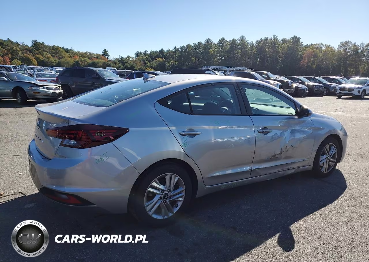 2020 Hyundai Elantra Sel VIN:5NPD84LF7LH625083 - 3