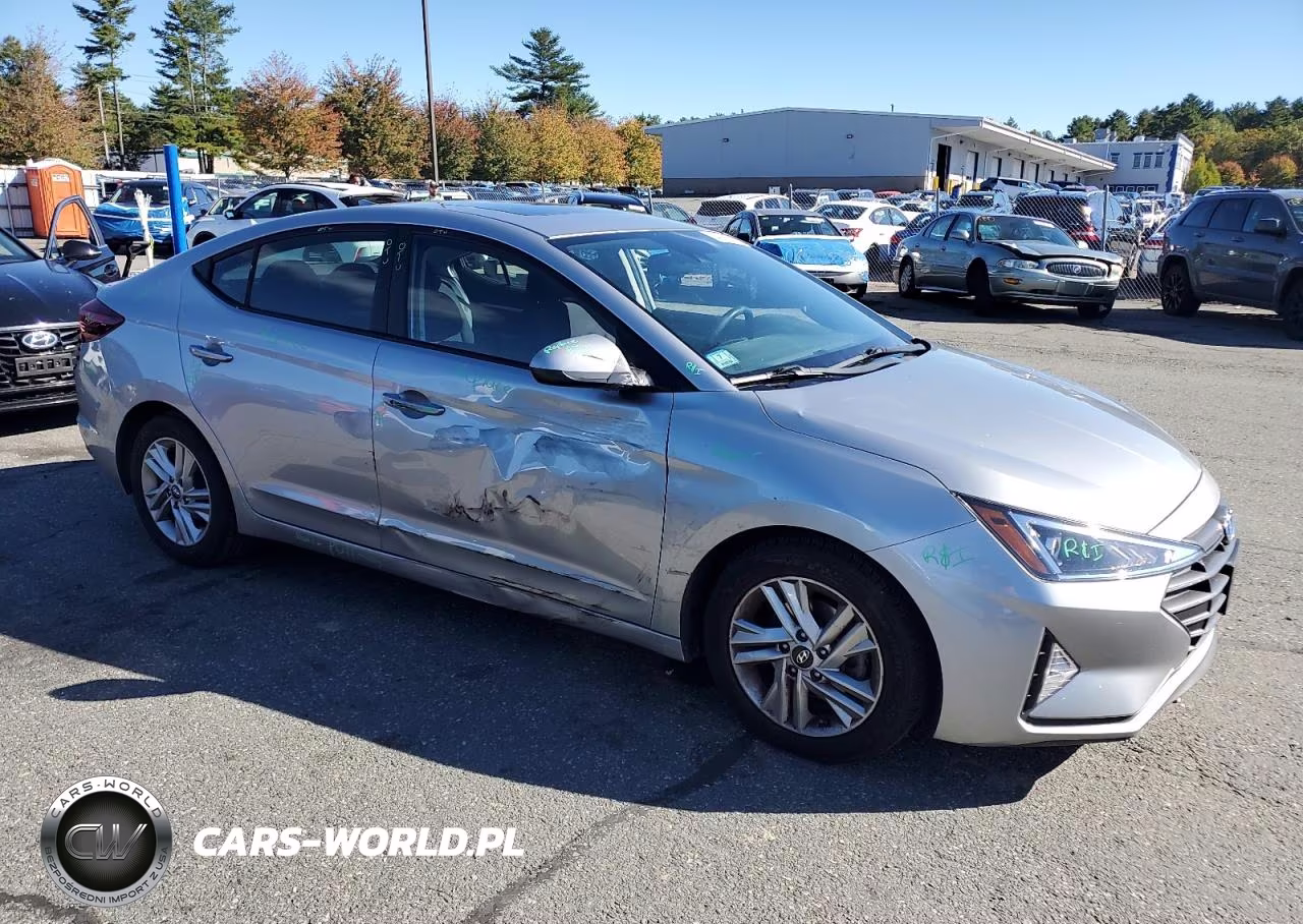 2020 Hyundai Elantra Sel VIN:5NPD84LF7LH625083 - 4