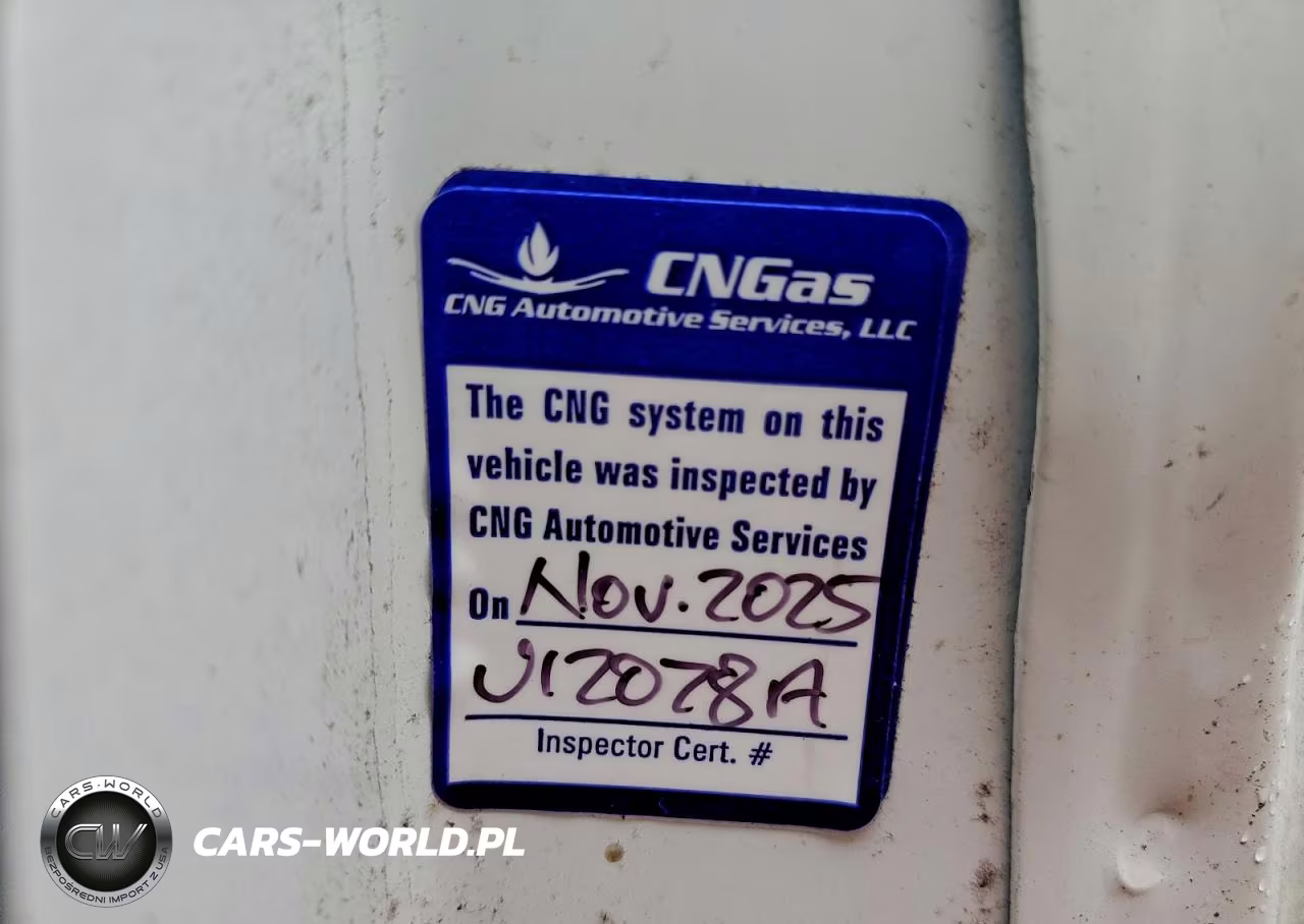 2014 Chev Express G2500 VIN:1GCWGFCB4E1134694 - 13