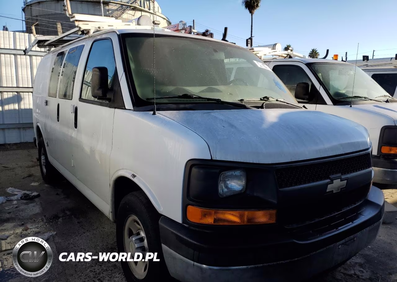 2014 Chev Express G2500 VIN:1GCWGFCB4E1134694 - 4