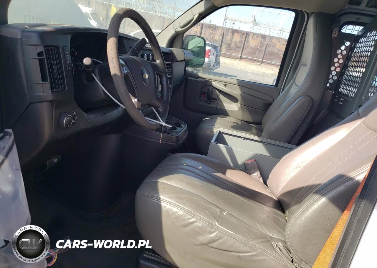 2014 Chev Express G2500 VIN:1GCWGFCB4E1134694 - 7