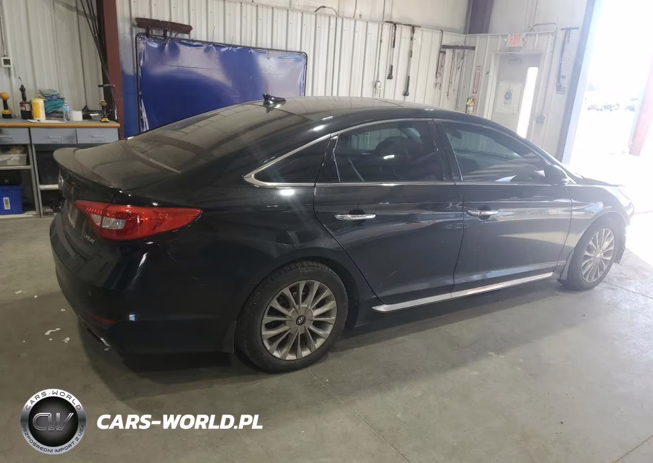 2015 Hyundai Sonata Sport VIN:5NPE34AF4FH171272 - 3