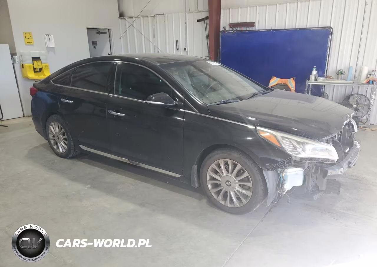 2015 Hyundai Sonata Sport VIN:5NPE34AF4FH171272 - 4