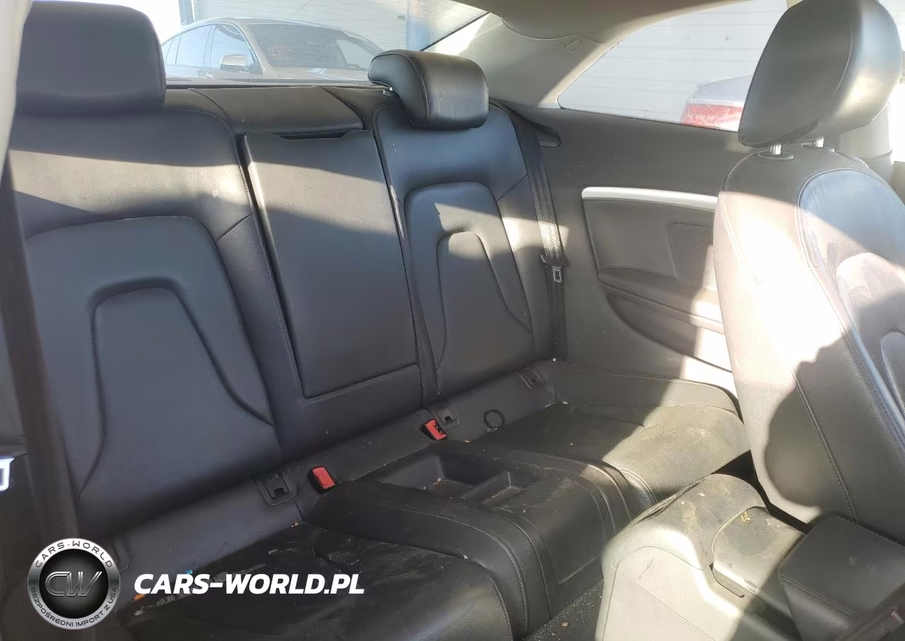 2010 Audi A5 Premium VIN:WAUCFAFR1AA029443 - 10