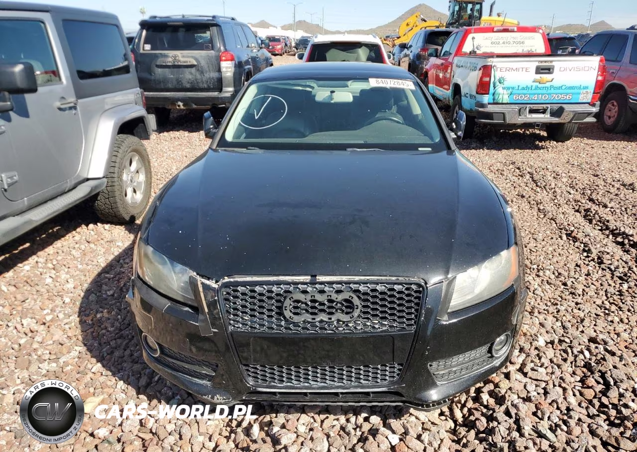 2010 Audi A5 Premium VIN:WAUCFAFR1AA029443 - 5