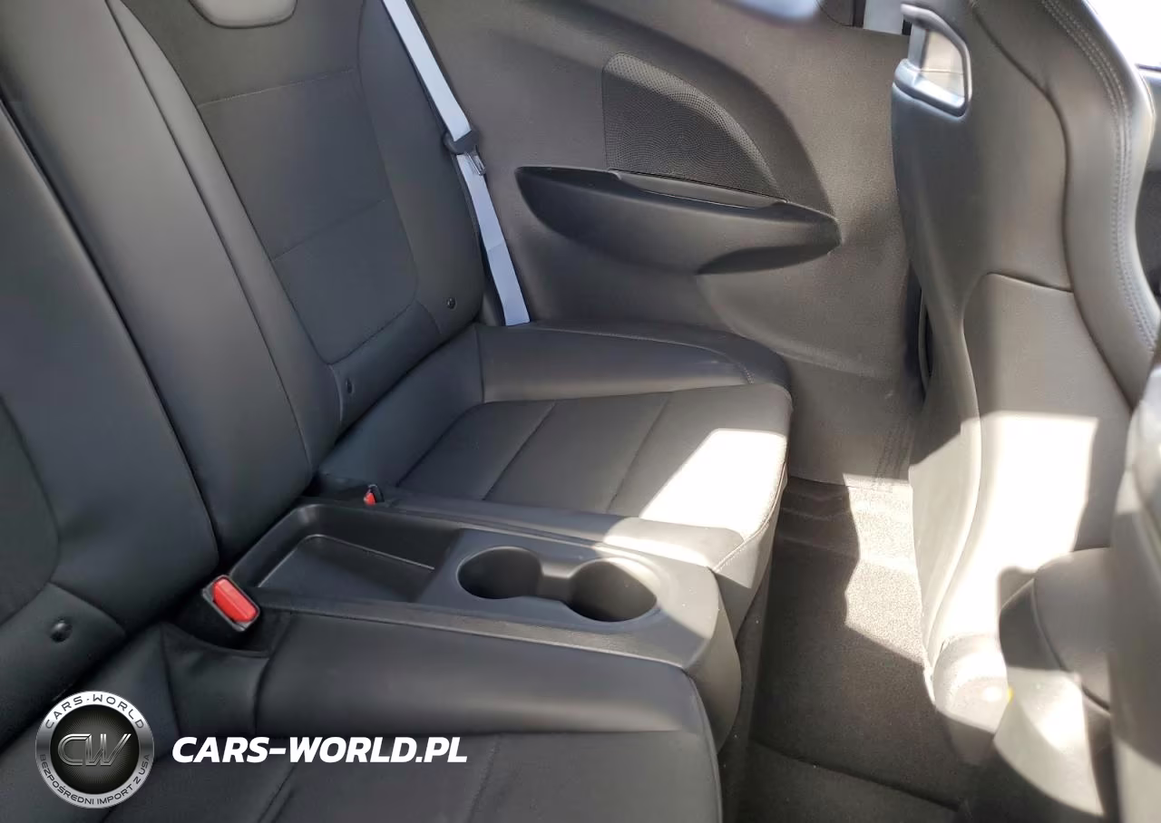 2021 Hyundai Veloster N VIN:KMHT36AH9MU008846 - 10
