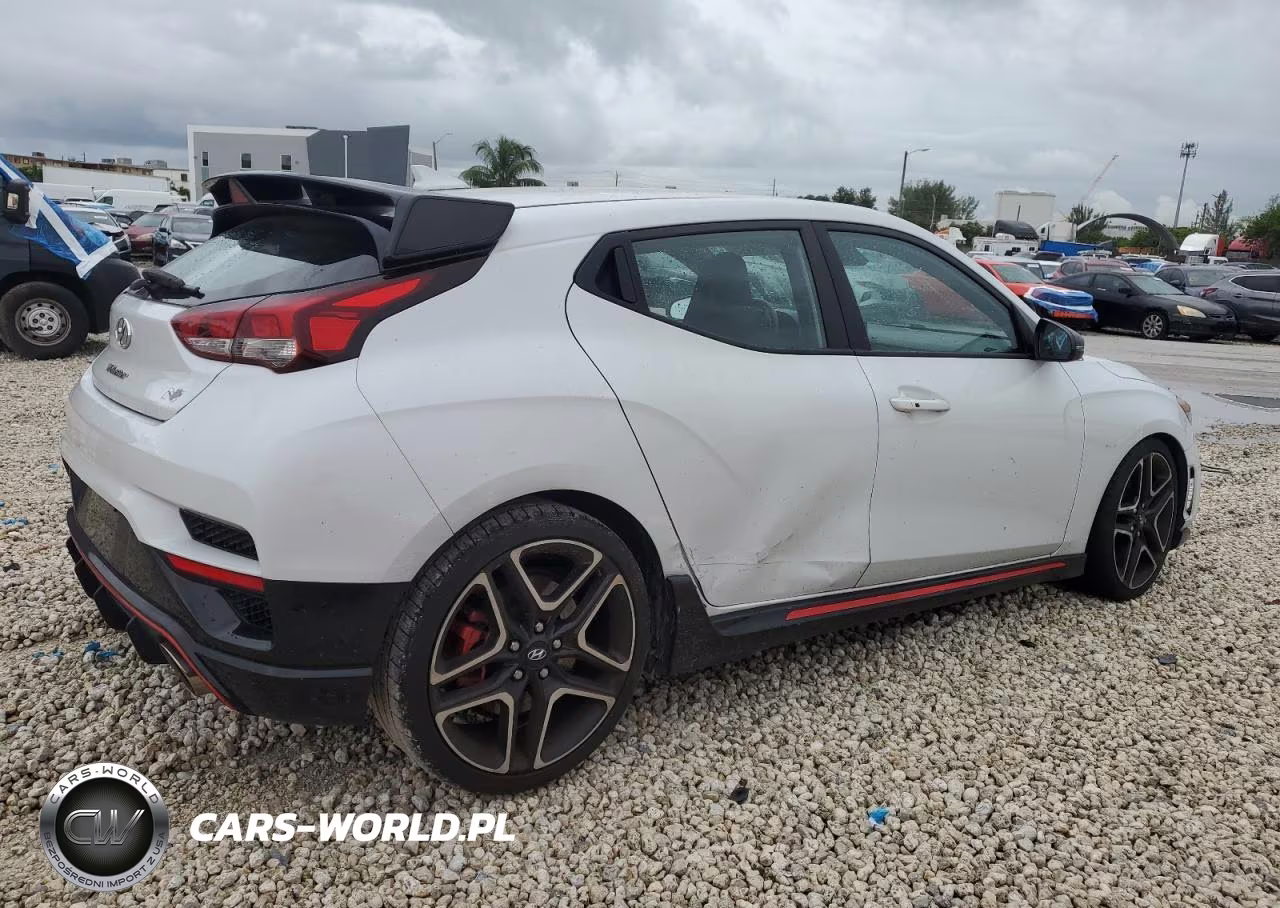 2021 Hyundai Veloster N VIN:KMHT36AH9MU008846 - 3