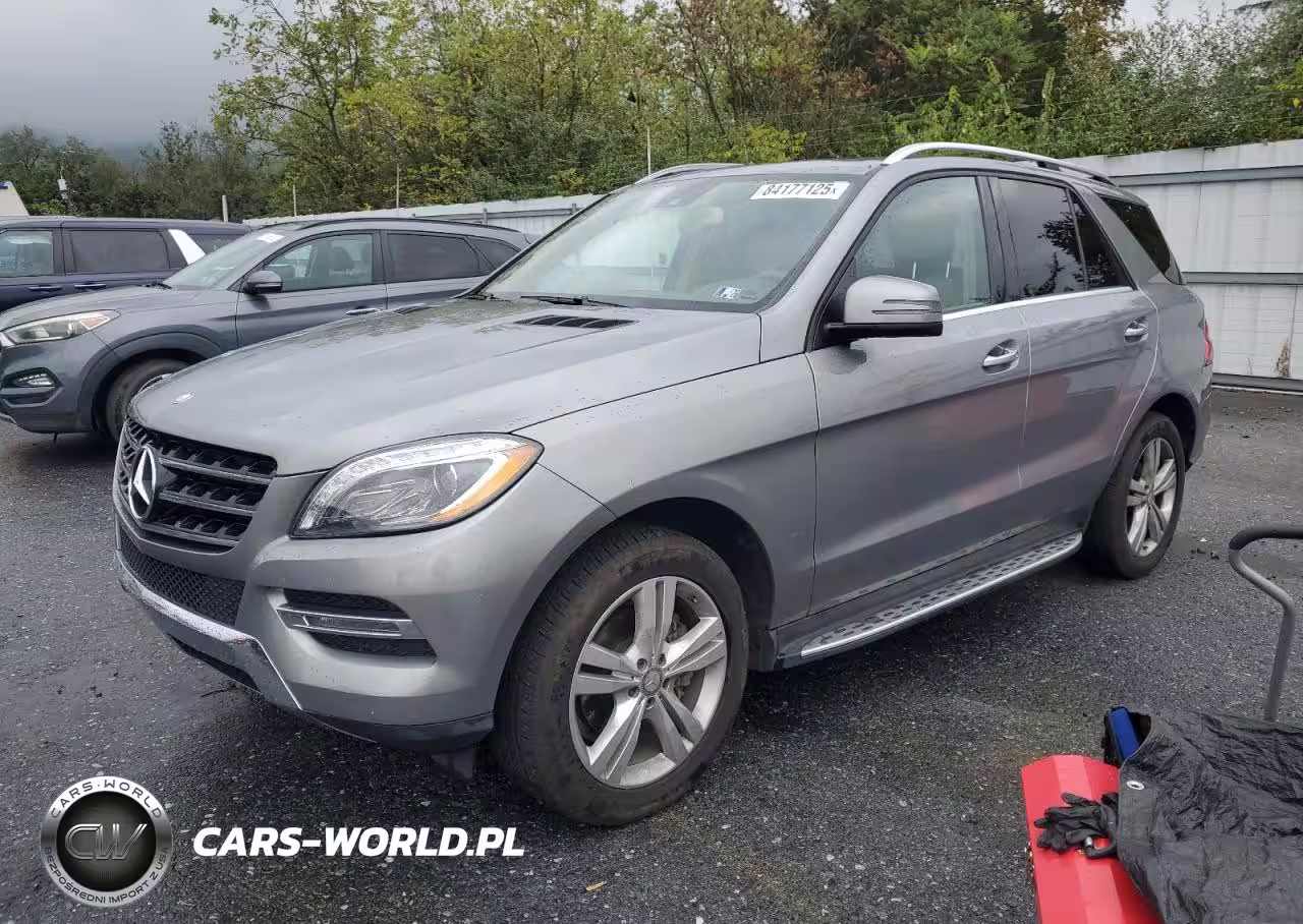 MERCEDES-BENZ