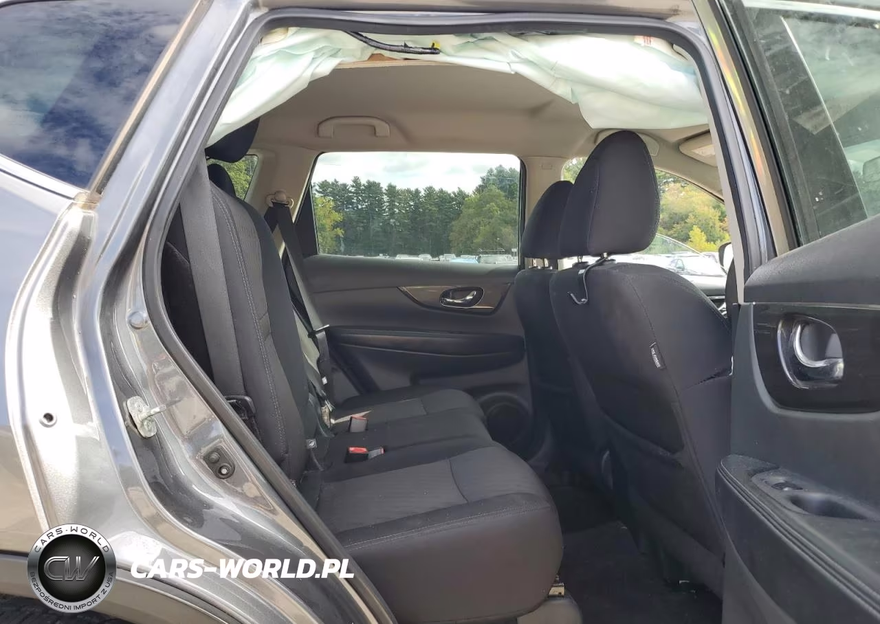 2019 Nissan Rogue S VIN:5N1AT2MV9KC733643 - 11