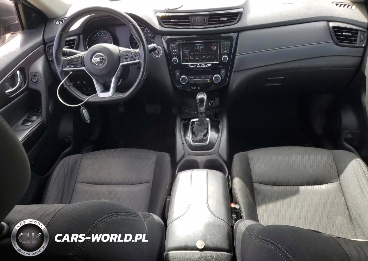 2019 Nissan Rogue S VIN:5N1AT2MV9KC733643 - 8