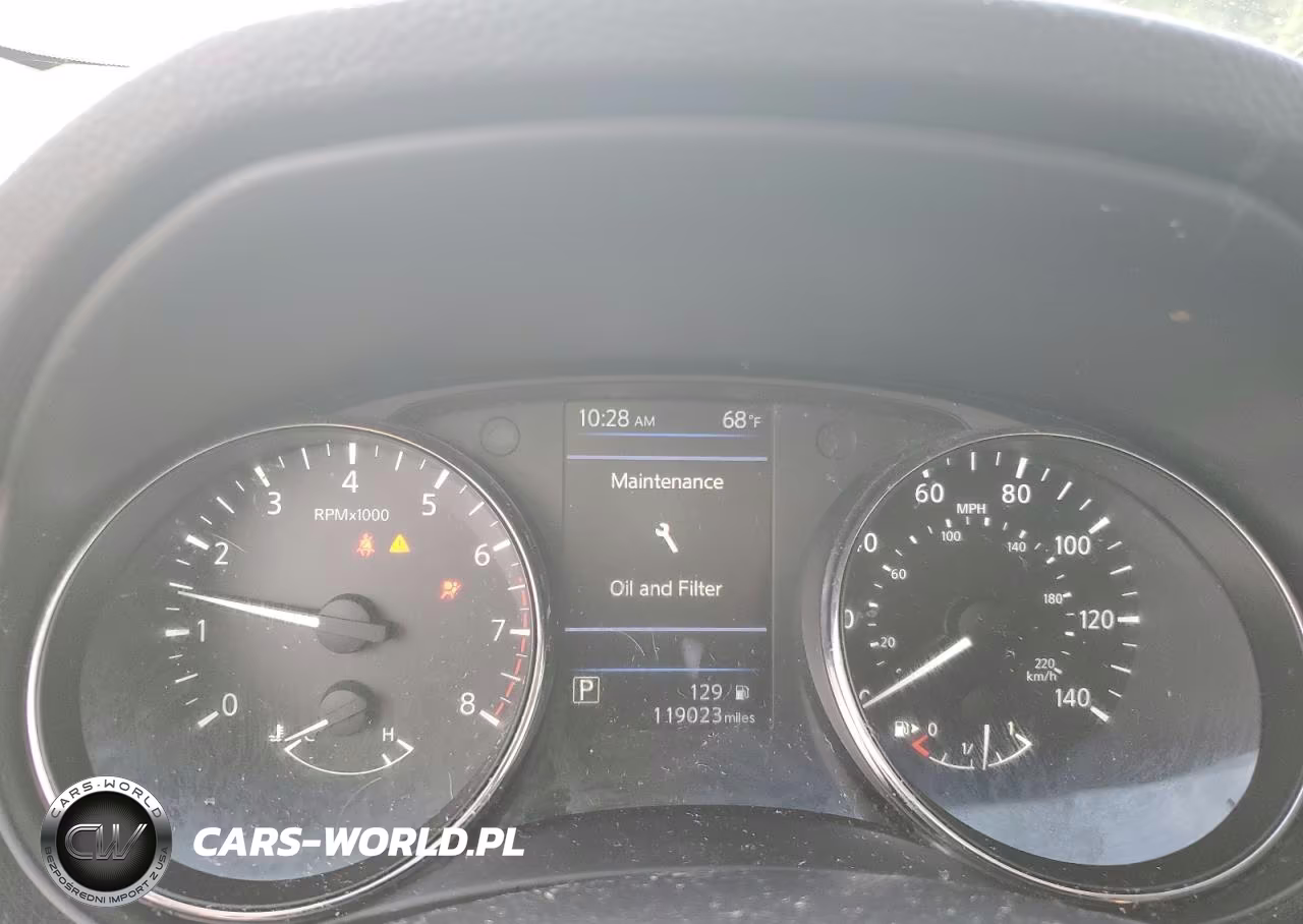2019 Nissan Rogue S VIN:5N1AT2MV9KC733643 - 9