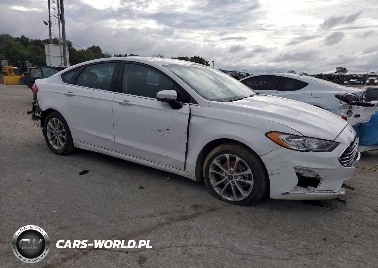 2020 Ford Fusion Se VIN:3FA6P0H78LR155638 - 4