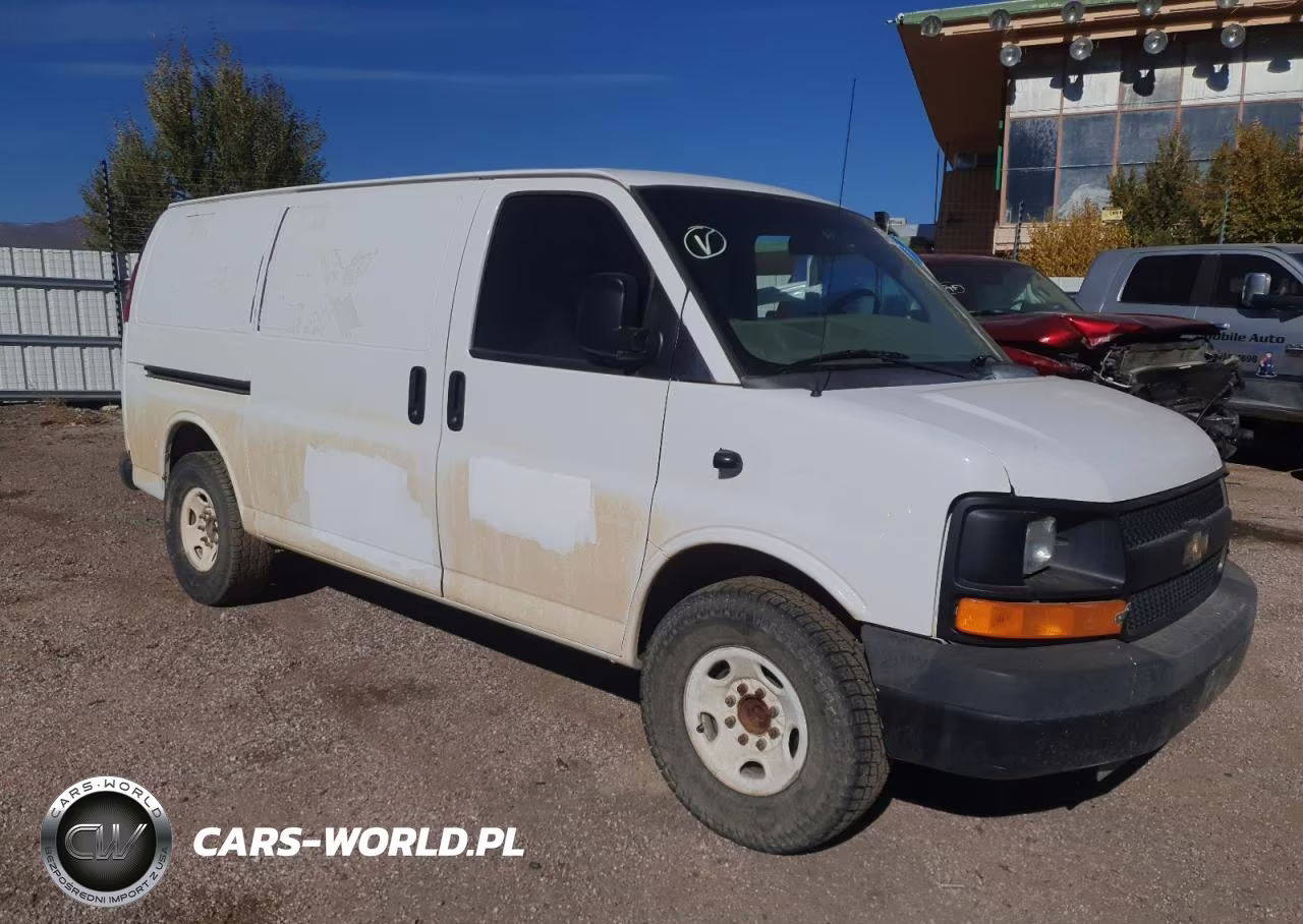 2015 Chevrolet Express 3500 Delivery Van VIN:1GCZGTCGXF1216129 - 4