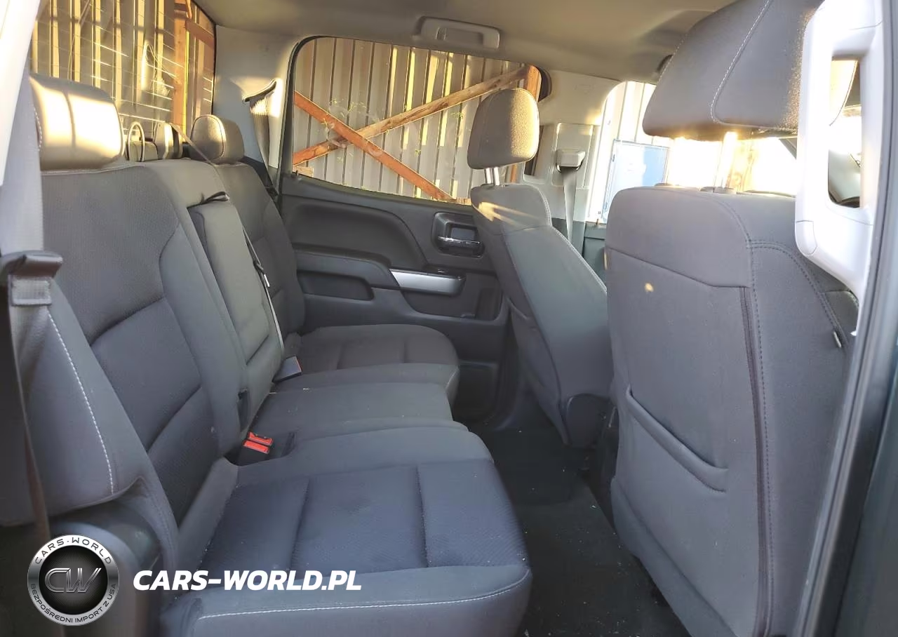 2018 Chevrolet Silverado K1500 Lt VIN:3GCUKREC3JG299046 - 10