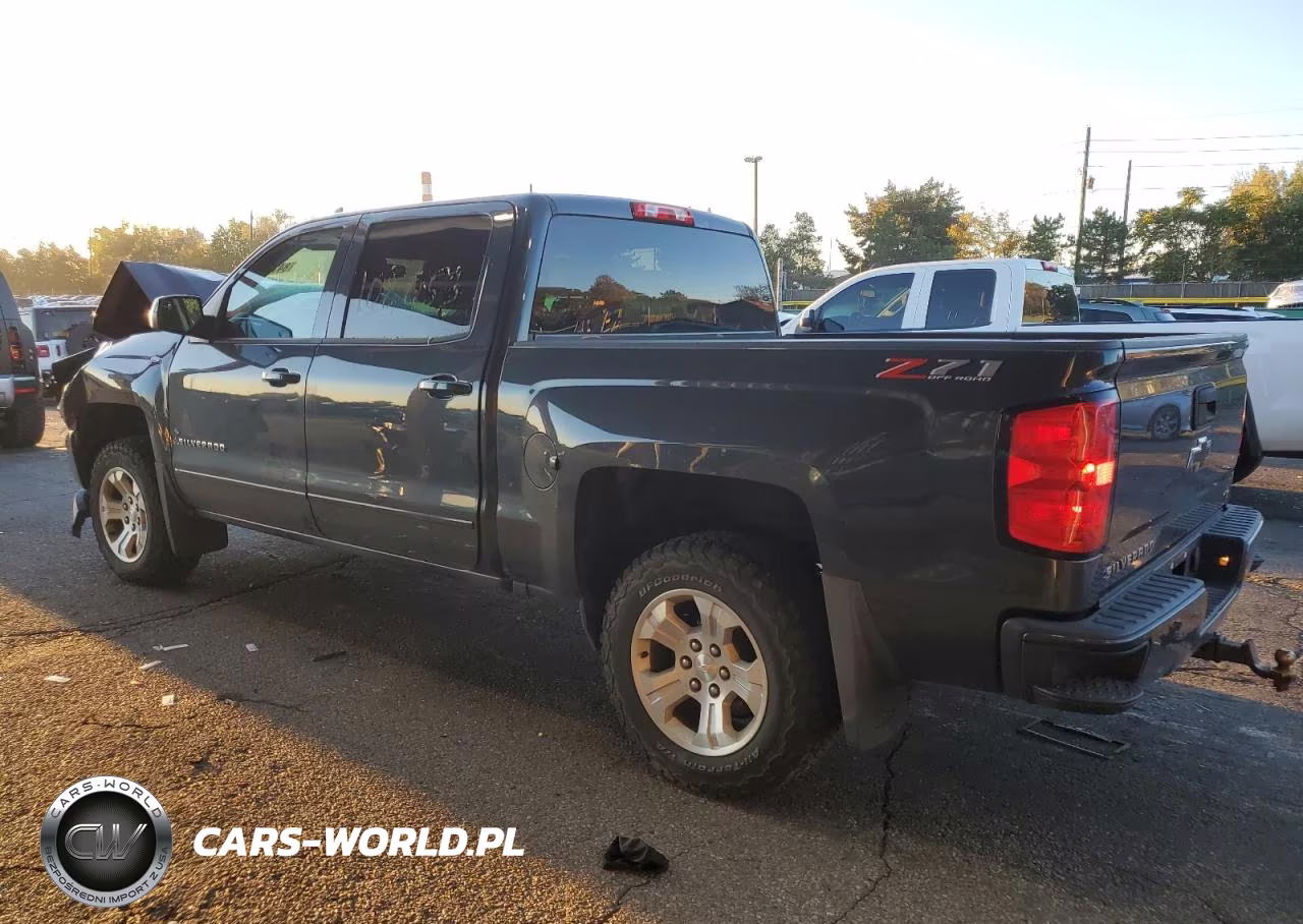 2018 Chevrolet Silverado K1500 Lt VIN:3GCUKREC3JG299046 - 2