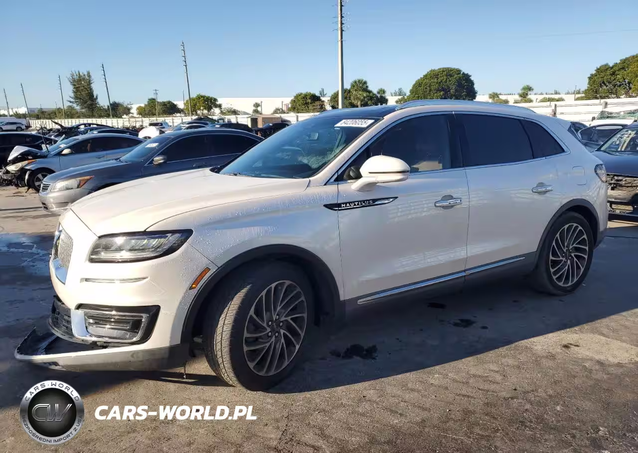 2019 Lincoln Nautilus Reserve