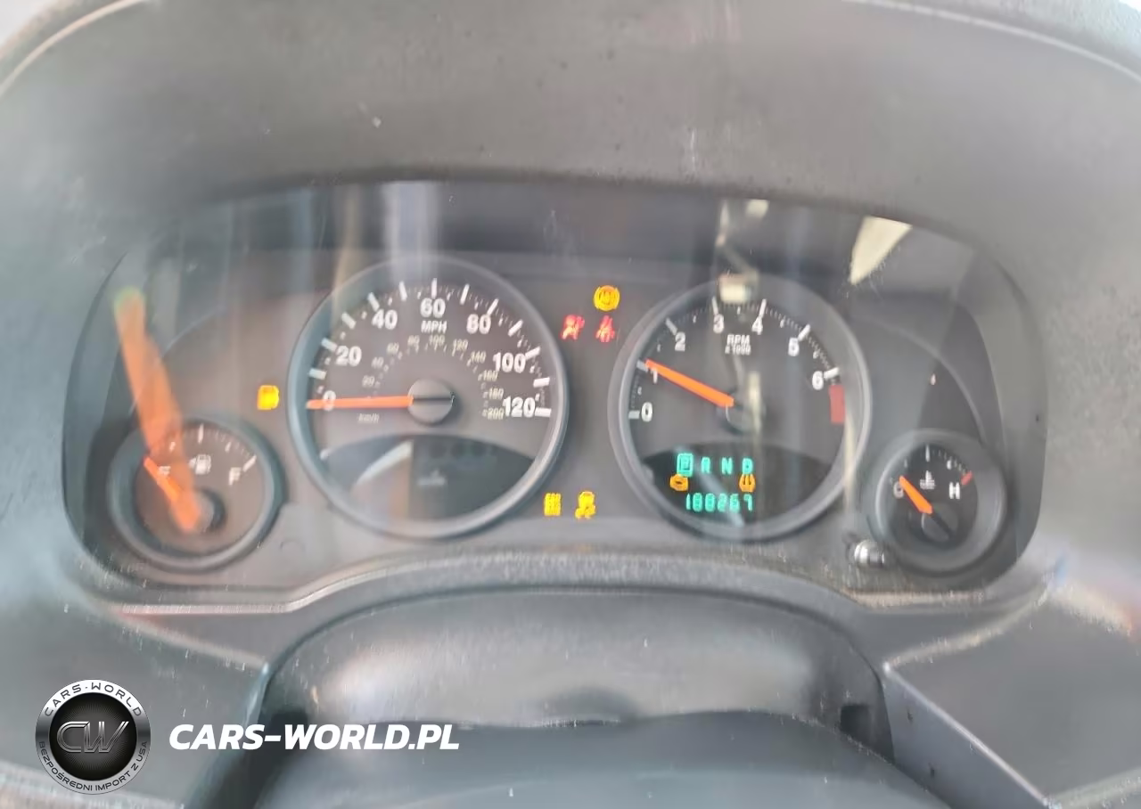 2009 Jeep Patriot Sport VIN:1J4FT28A39D124435 - 9