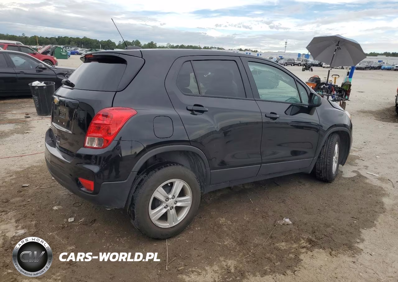 2022 Chevrolet Trax Ls VIN:KL7CJKSMXNB541605 - 3