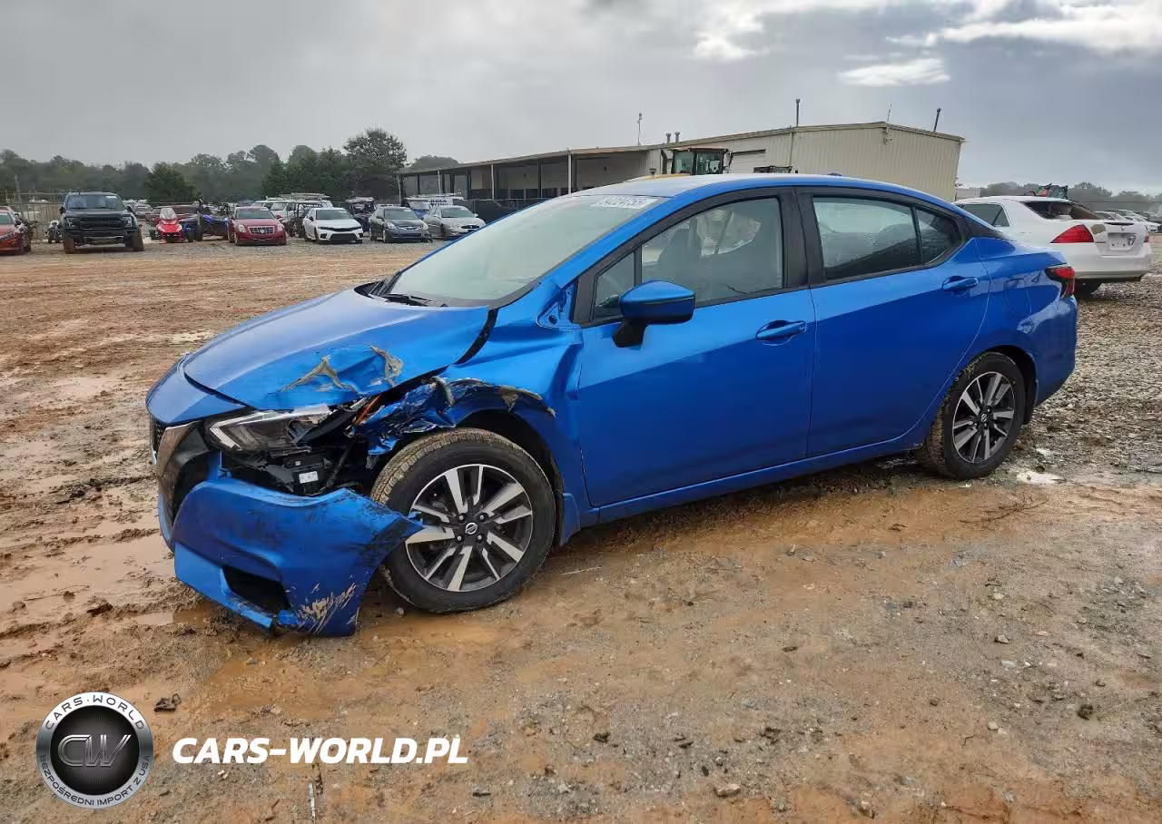 2020 Nissan Versa Sv