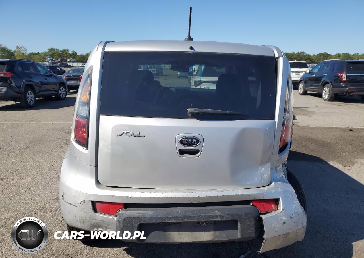 2011 Kia Soul + VIN:KNDJT2A26B7705452 - 6