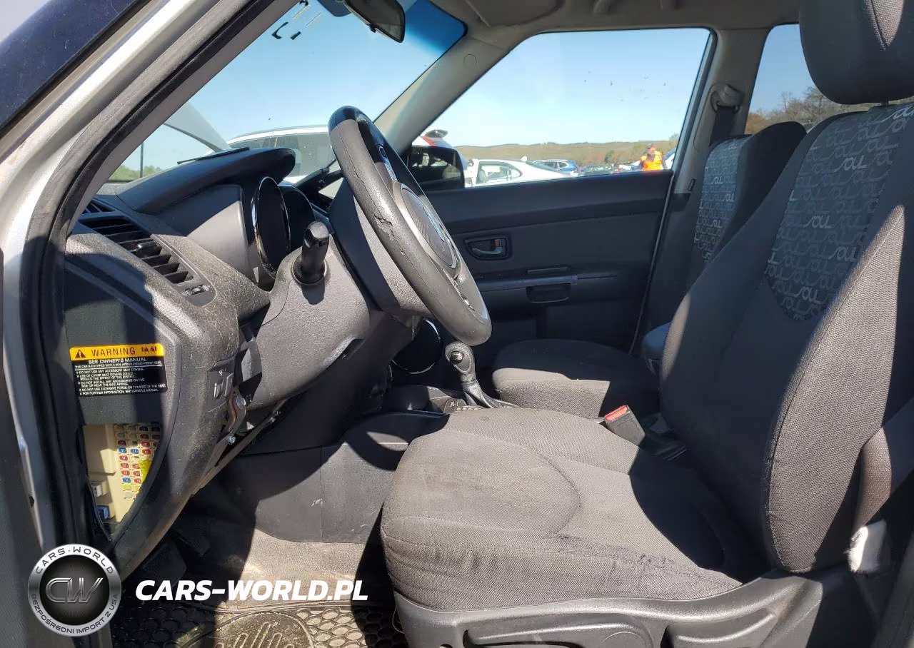 2011 Kia Soul + VIN:KNDJT2A26B7705452 - 7