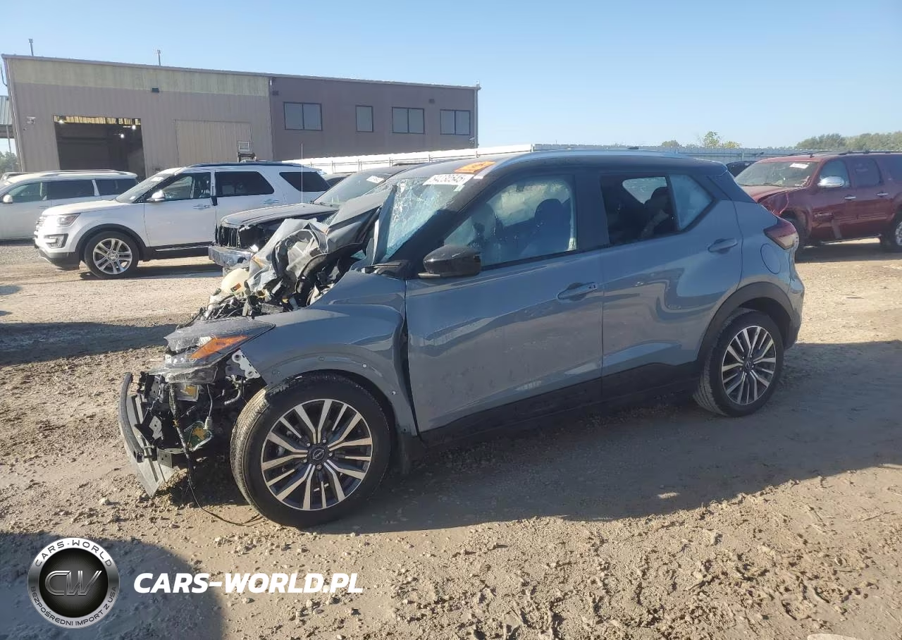 2024 Nissan Kicks Sv