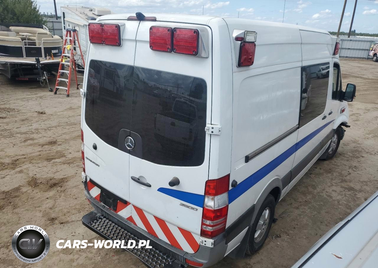 2017 Mercedes-Benz Sprinter 2500 VIN:WDAPE7CD2HP390628 - 3