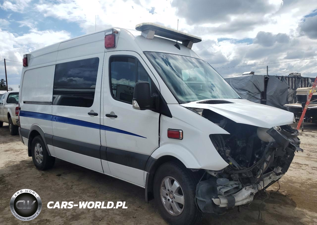 2017 Mercedes-Benz Sprinter 2500 VIN:WDAPE7CD2HP390628 - 4