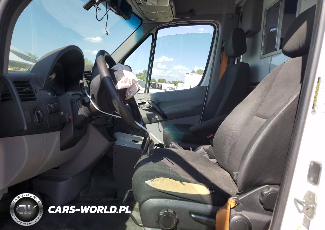 2017 Mercedes-Benz Sprinter 2500 VIN:WDAPE7CD2HP390628 - 7