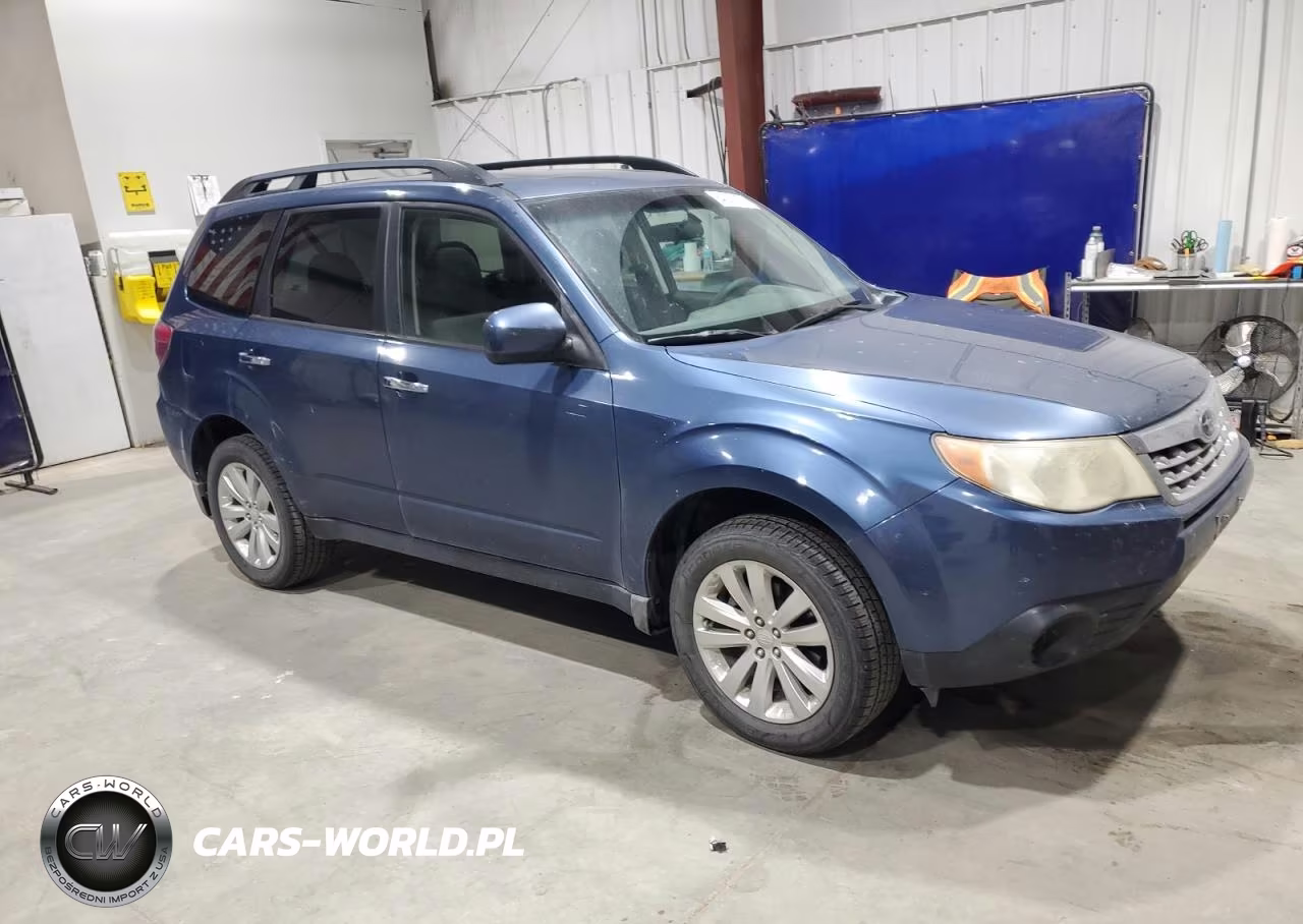 2012 Subaru Forester VIN:JF2SHBDC5CH460957 - 4
