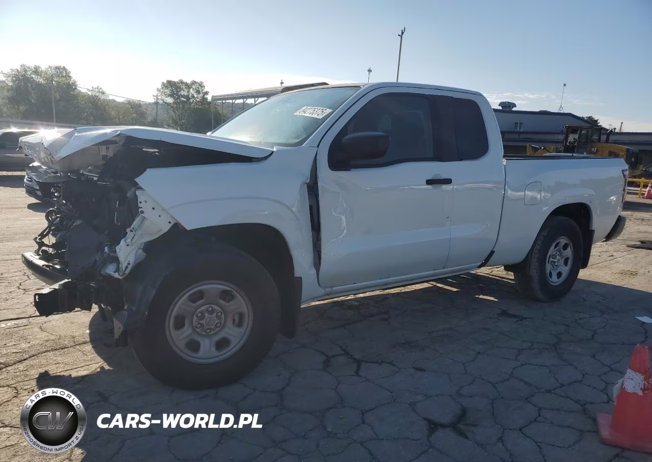 2025 Nissan Frontier S
