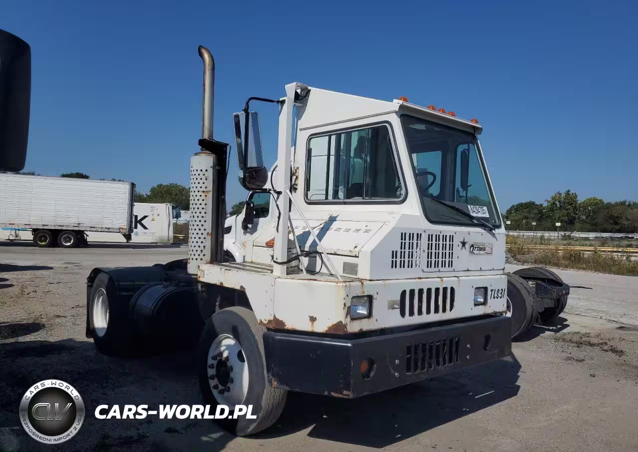 2004 Kalmar 30 Yard Truck