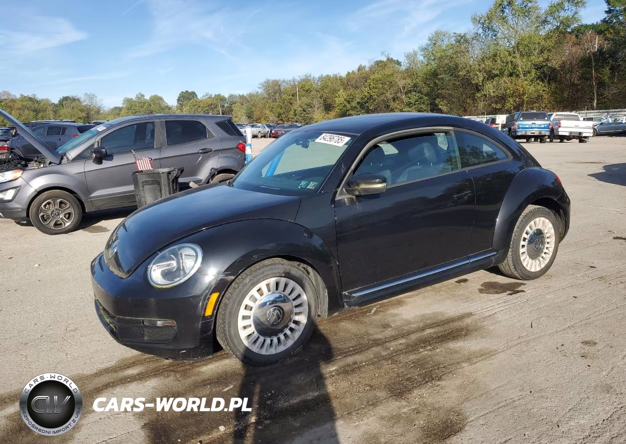 2013 Volkswagen Beetle – zdjęcie 1 z 12
