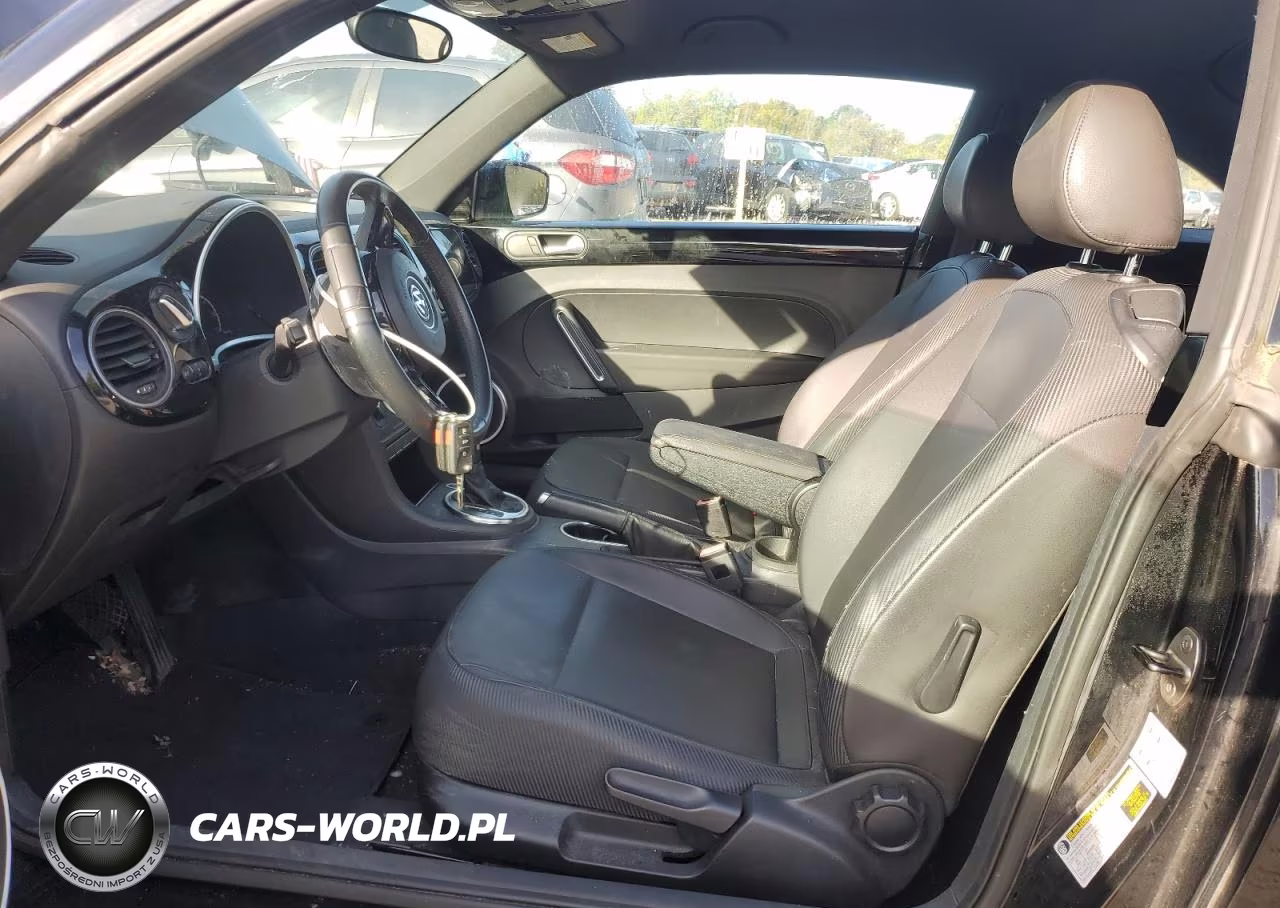 2013 Volkswagen Beetle VIN:3VWJP7AT5DM685758 - 7