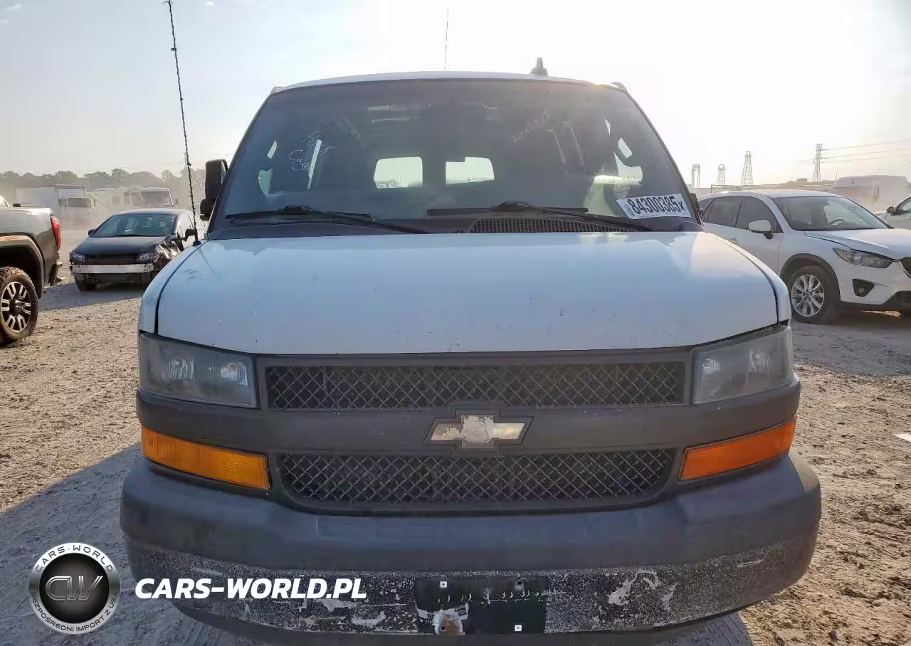 2018 Chevrolet Express G3500 VIN:1GCZGHFG7J1165402 - 5