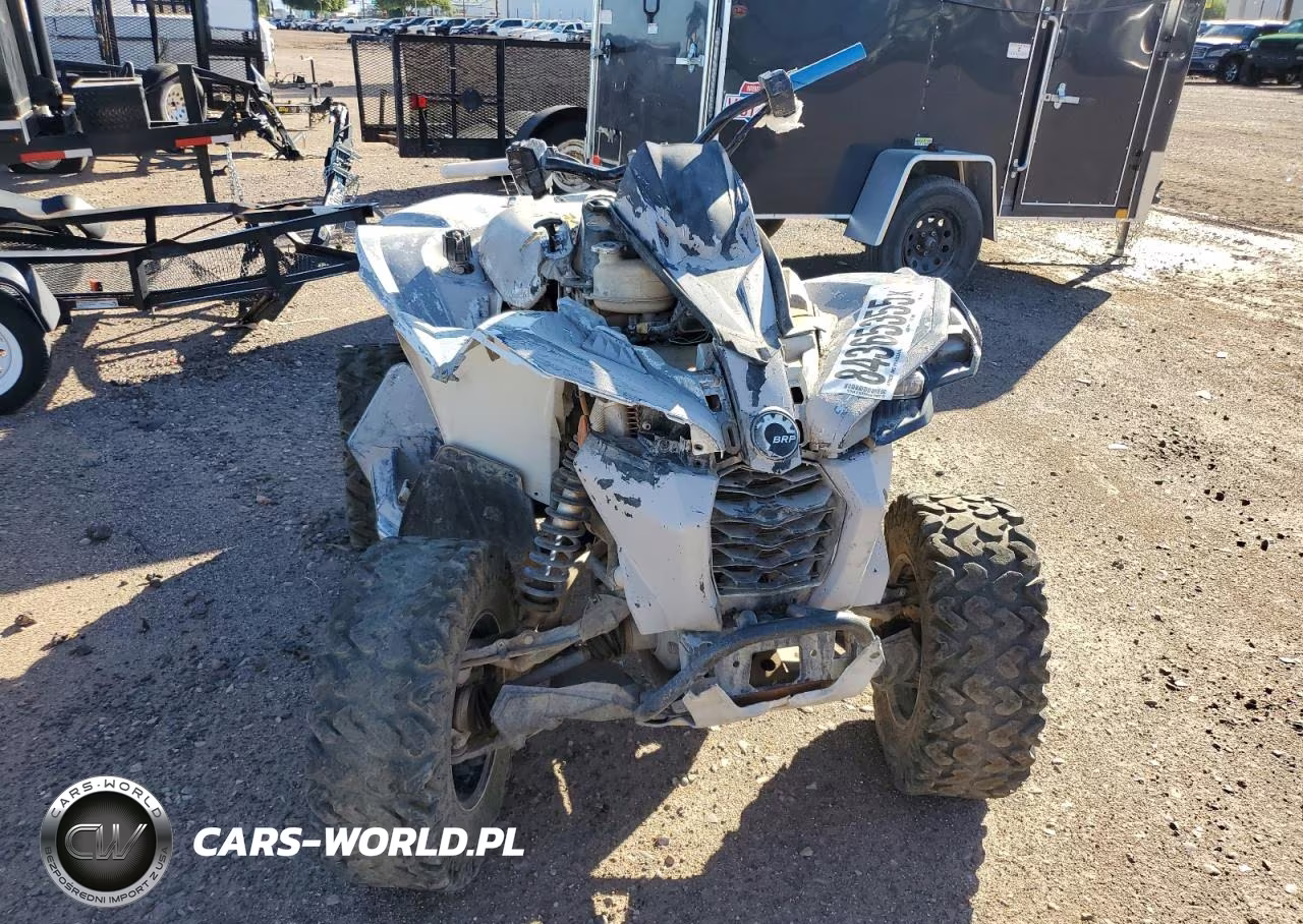 2023 Can-Am Renegade 650 VIN:3JBMGAJ40PJ000130 - 9