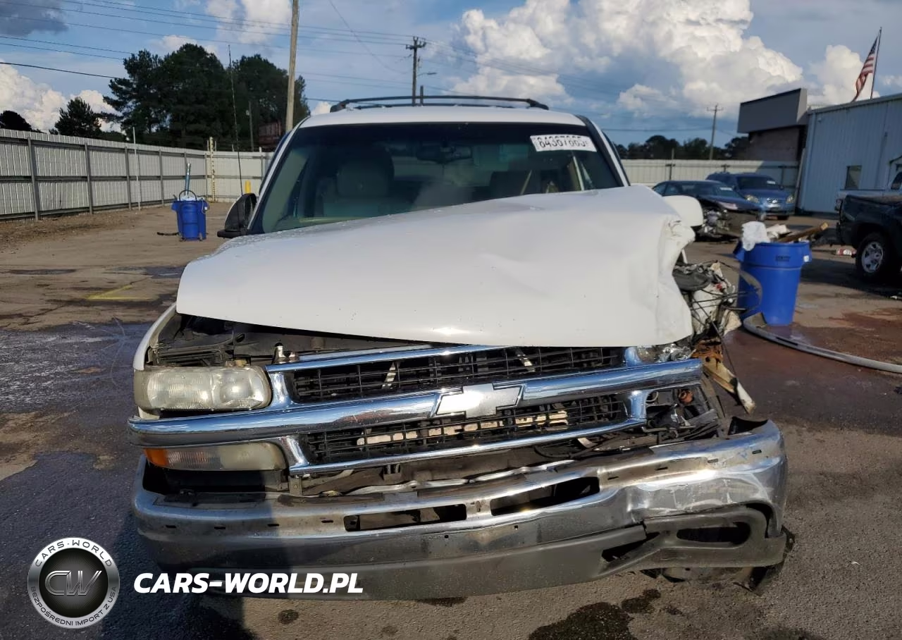 2001 Chevrolet Tahoe C1500 VIN:1GNEC13TX1R128758 - 5
