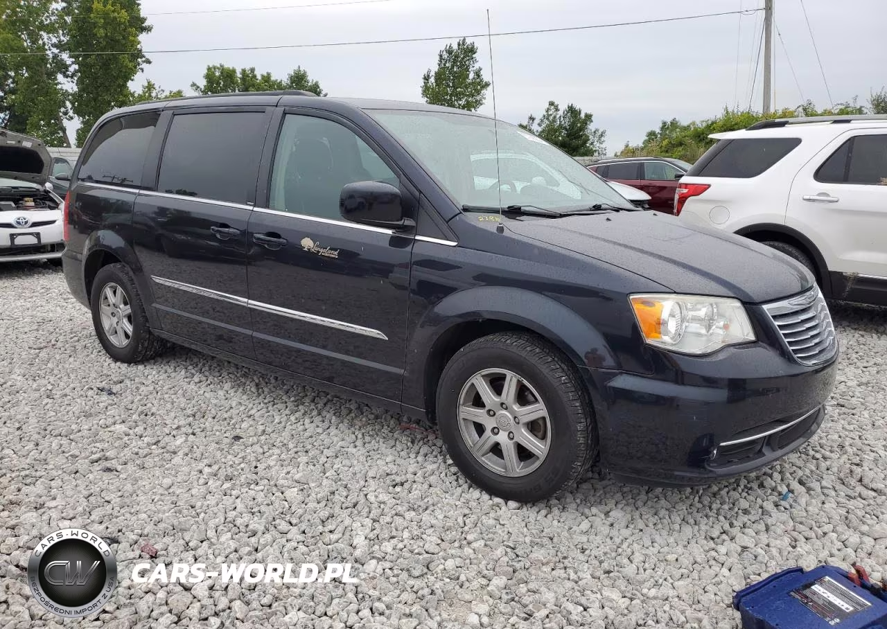 2011 Chrysler Town & Country Touring VIN:2A4RR5DG4BR703122 - 4