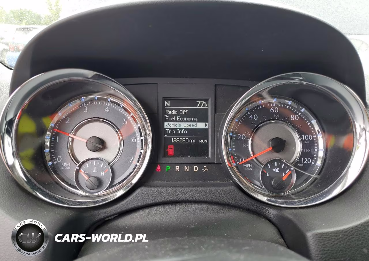 2011 Chrysler Town & Country Touring VIN:2A4RR5DG4BR703122 - 9