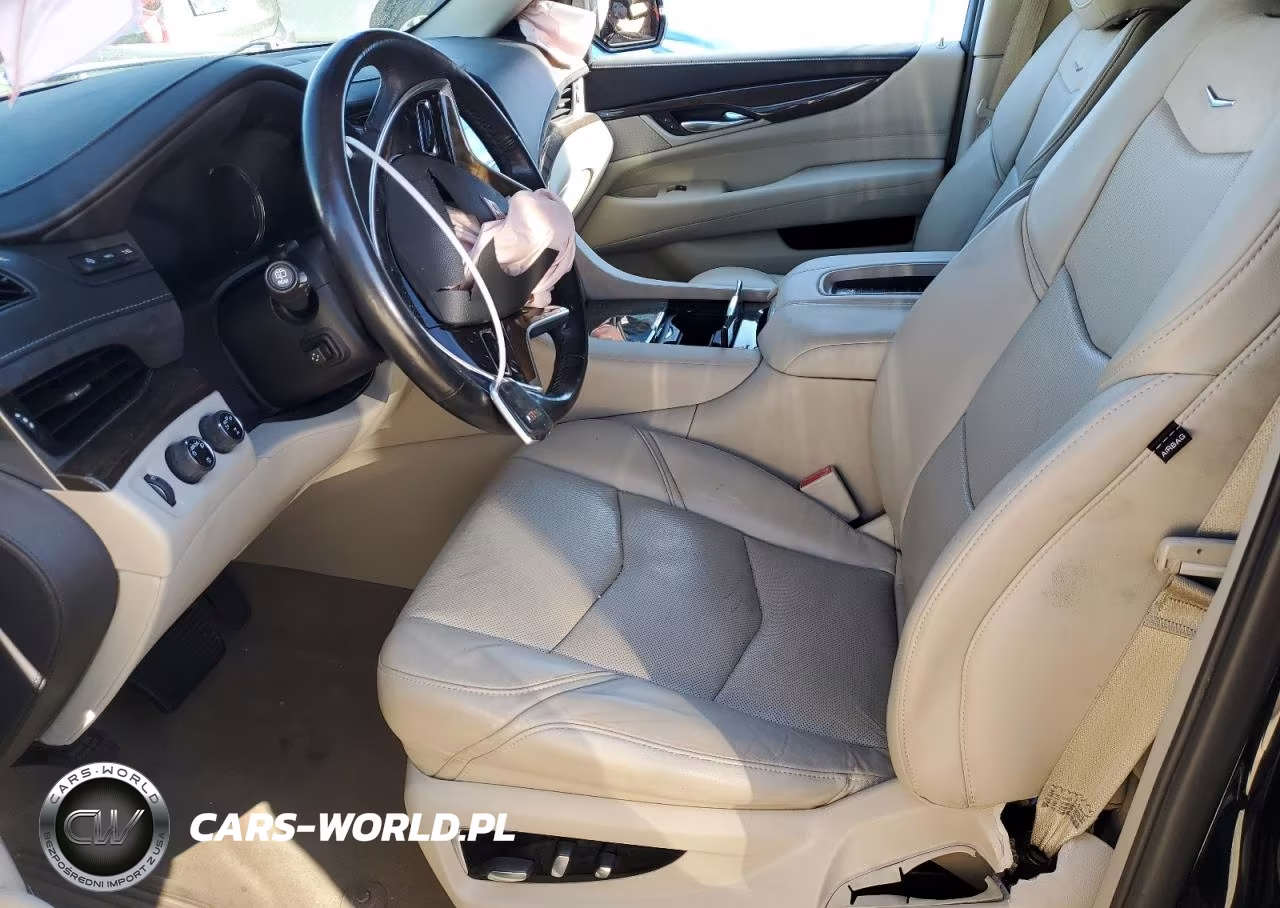 2020 Cadillac Escalade Luxury VIN:1GYS4BKJ0LR194988 - 7