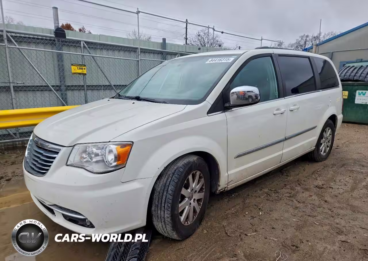 2011 Chrysler Town & Country Touring L