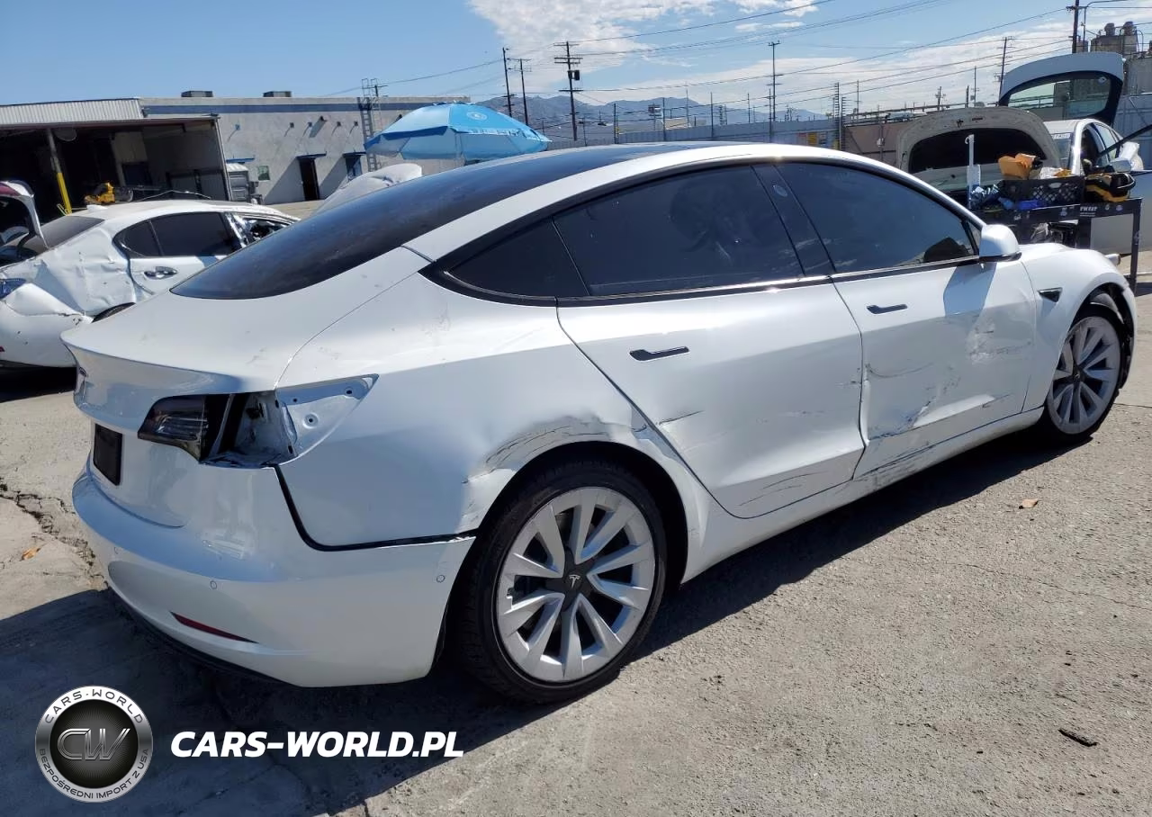 2021 Tesla Model 3 VIN:5YJ3E1EA5MF068372 - 3